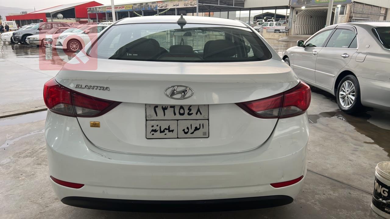 هیوندای ئەلەنترا
